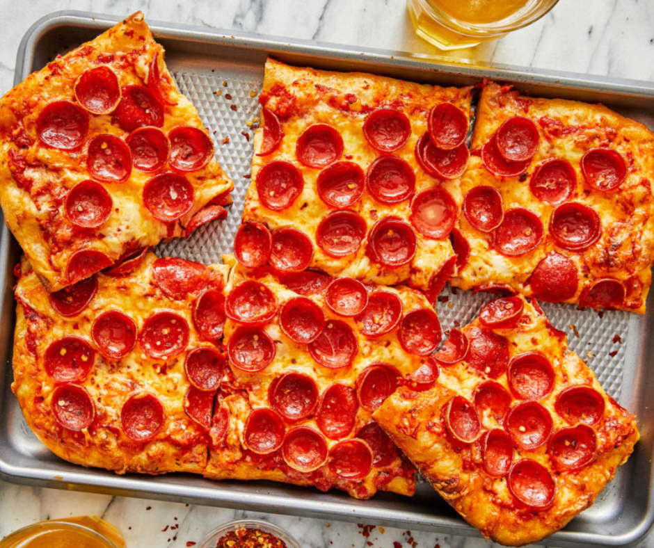 How Many Slices in a Sheet Pizza: Calculating the Servings in a Large Sheet Pizza